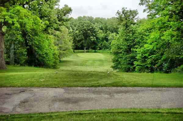 Hole 3 Kenyon Country Club